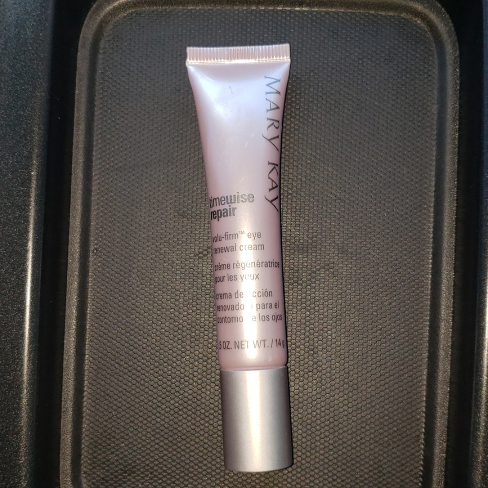 TimeWise Repair Volu-Firm Eye Renewal Cream